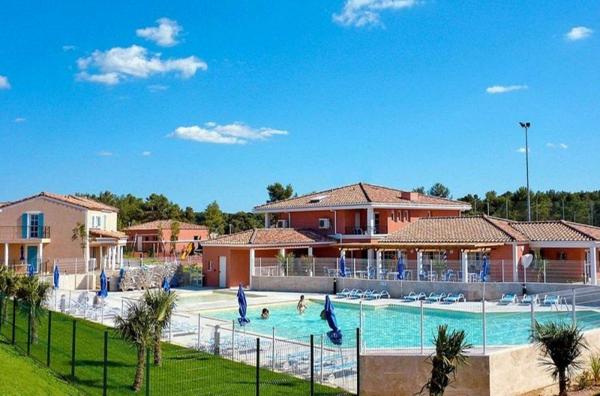INVESTISSEMENT LOCATIF – CABRIES – Résidence de Tourisme Le Golf de la Cabre d'Or - 5,70 % de rentabilité