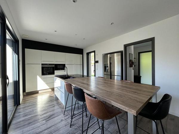 Maison La Chapelle Basse Mer 7 pièce(s) 190 m2