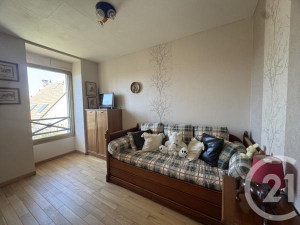 Maison à vendre  8 pièces - 171,18 m2 LA VARENNE ST HILAIRE - 94