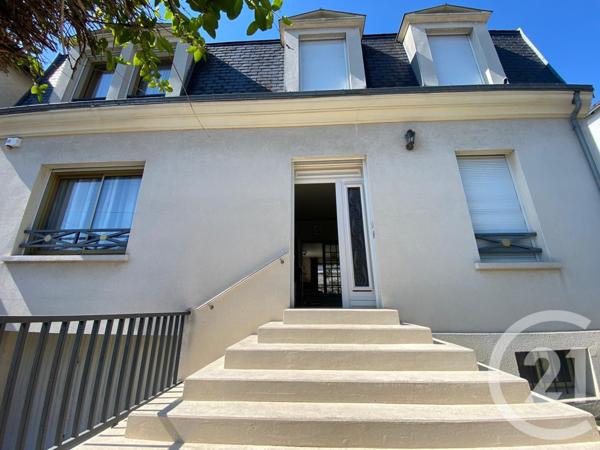 Maison à vendre  8 pièces - 171,18 m2 LA VARENNE ST HILAIRE - 94