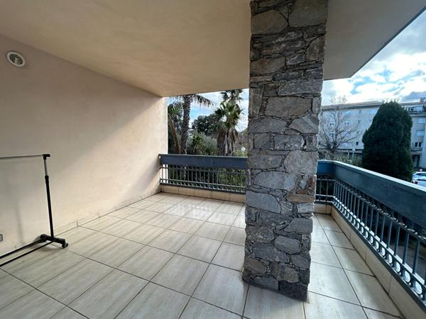 À vendre : Appartement 3 pièces à Biguglia
