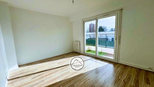 Pau Nord – Appartement T3 rénové avec balcon plein sud et vue Pyrénées