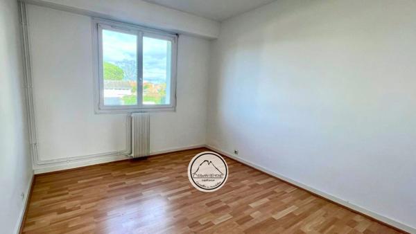 Pau Nord – Appartement T3 rénové avec balcon plein sud et vue Pyrénées