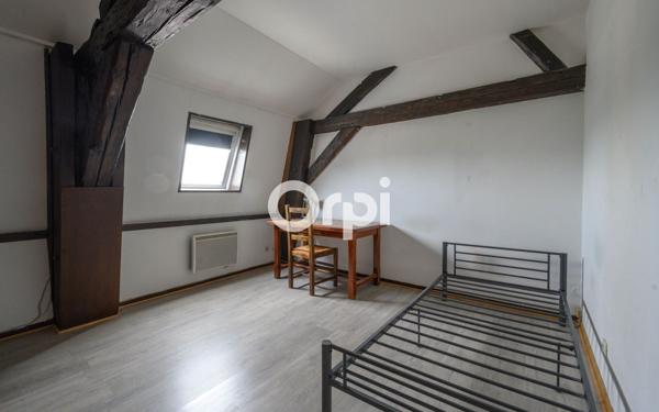 Immeuble à vendre    8 pièces • 235 m2 Valenciennes