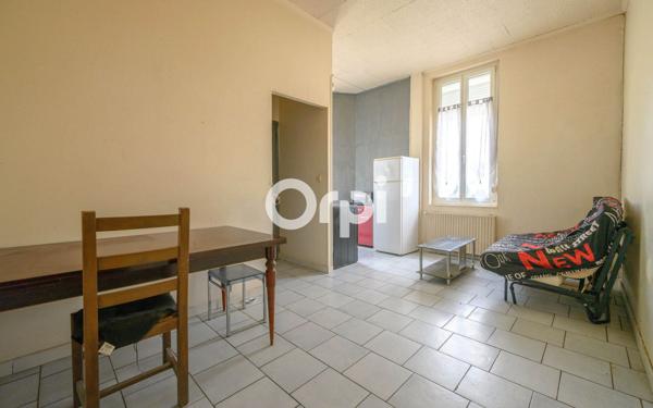 Immeuble à vendre    8 pièces • 235 m2 Valenciennes