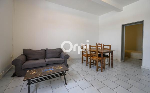 Immeuble à vendre    8 pièces • 235 m2 Valenciennes