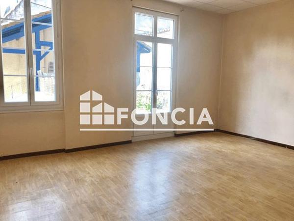 Location Appartement 4 pièces 97.2 m² - 13 RUE MAURICE JACOB Agen 47000