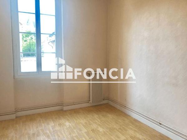 Location Appartement 4 pièces 97.2 m² - 13 RUE MAURICE JACOB Agen 47000