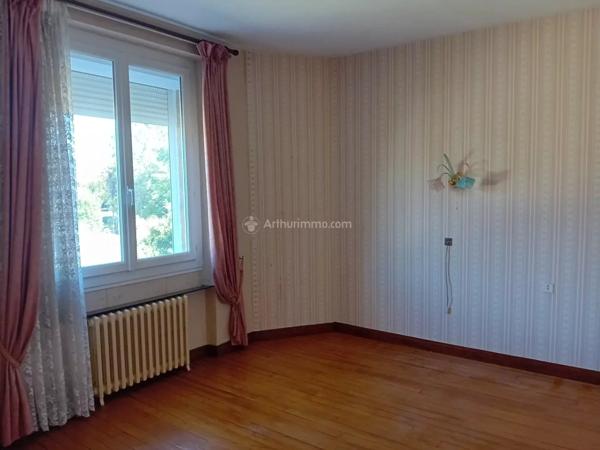 Vente                                                      Maison
                        
                     5 pièces                      121 m2                     à Blaye-les-Mines