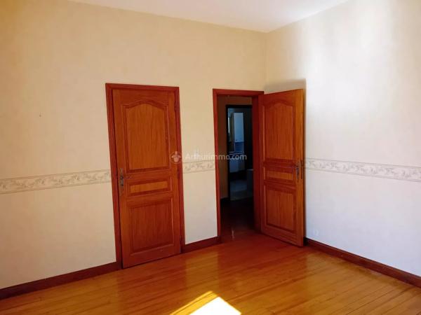Vente                                                      Maison
                        
                     5 pièces                      121 m2                     à Blaye-les-Mines