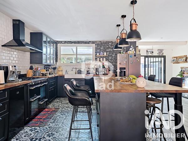 Maison à vendre 5 pièces 130 m² Saint-Jean-d'Illac