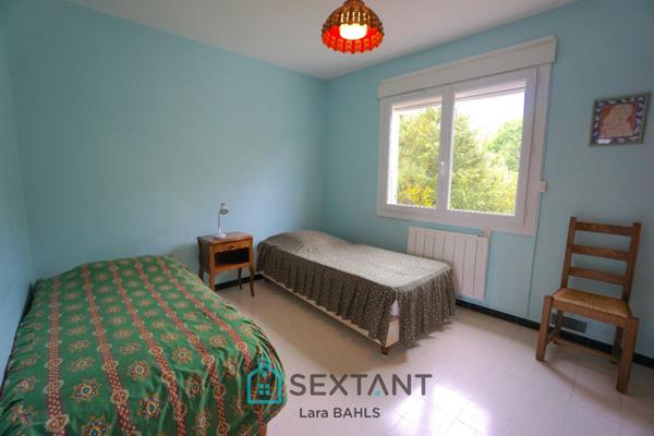 Castellane  Maison de 95 m² sur un terrain de 1800 m², à 10 minutes du centre du village, avec vue panoramique