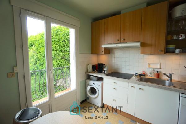 Castellane  Maison de 95 m² sur un terrain de 1800 m², à 10 minutes du centre du village, avec vue panoramique