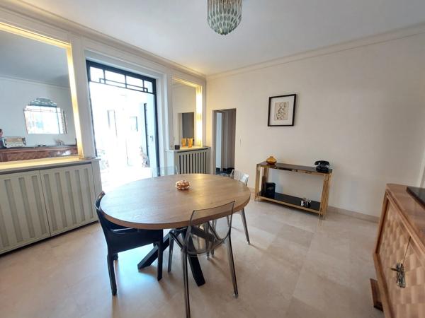 MAISON BOURGEOISE 1920 DE 275M2 RENOVEE EN 2020 AVEC 2 JARDINS TERRASSE PATIO VERANDA GARAGE CAVES 660K€ ALBI CENTRE