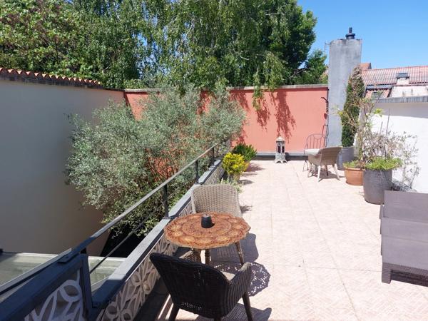 MAISON BOURGEOISE 1920 DE 275M2 RENOVEE EN 2020 AVEC 2 JARDINS TERRASSE PATIO VERANDA GARAGE CAVES 660K€ ALBI CENTRE