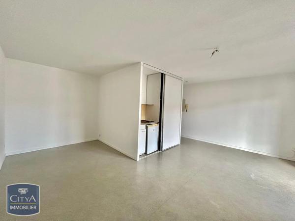 Appartement à louer 1 pièce 38.16m² Saint-Étienne (42100)