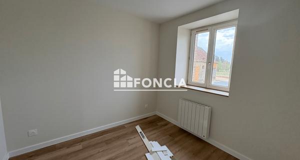 Location Maison 3 pièces 55.84 m² - La Chapelle-saint-rémy 72160