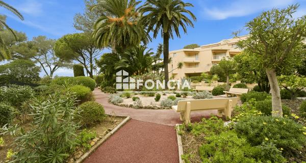 À vendre Appartement 2 pièces 46.33 m² - Saint-raphaël 83700