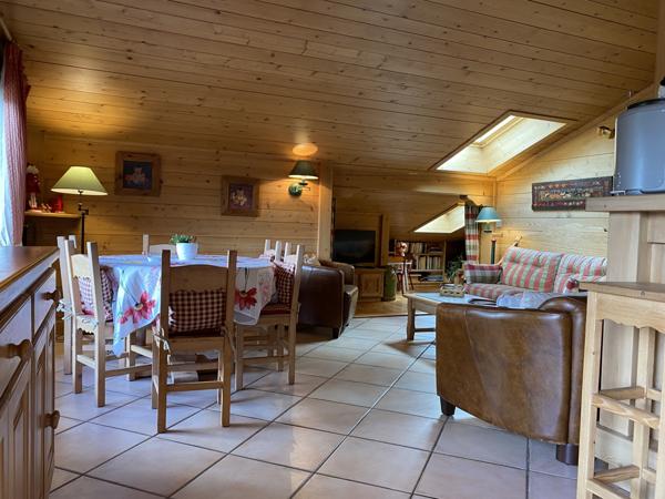 Combloux (74920) 4 PIECES MEZZANINE TRAVERSANT - VUE MONT-BLANC - COMBLOUX