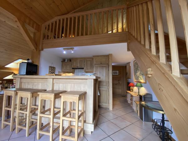 Combloux (74920) 4 PIECES MEZZANINE TRAVERSANT - VUE MONT-BLANC - COMBLOUX