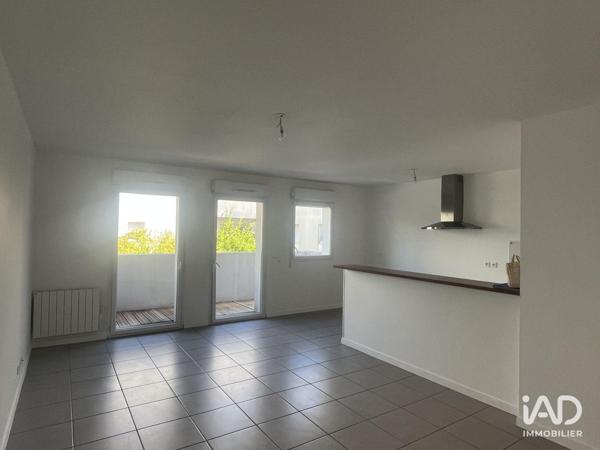 Location appartement 3 pièces 70 m² Mérignac