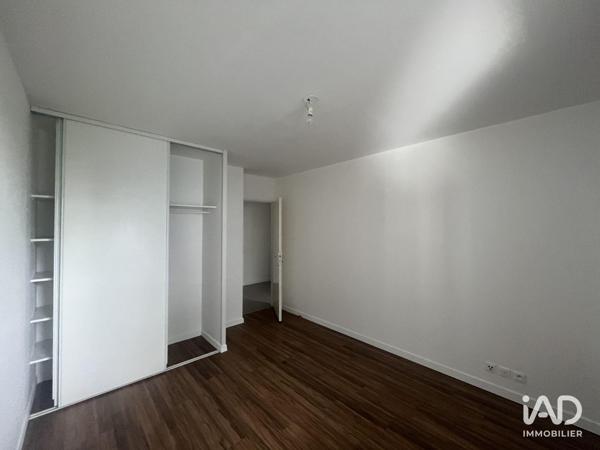 Location appartement 3 pièces 70 m² Mérignac