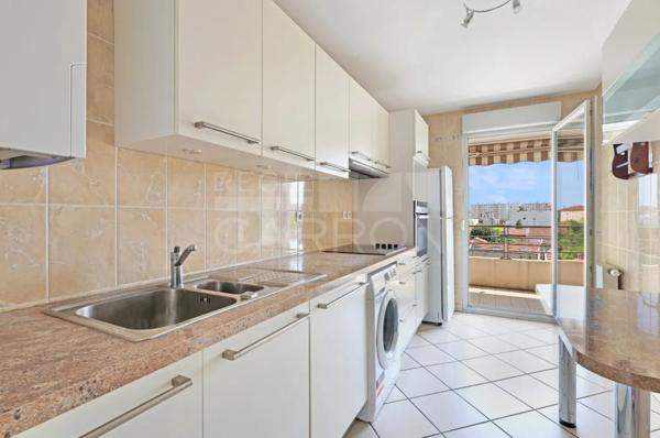 Appartement 3 pièces avec balcon - 2 chambres A VENDRE - VILLEURBANNE - 70.03 m 2 - 270 000 €