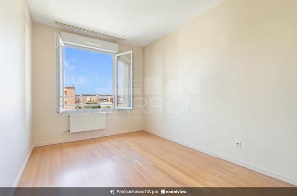 Appartement 3 pièces avec balcon - 2 chambres A VENDRE - VILLEURBANNE - 70.03 m 2 - 270 000 €
