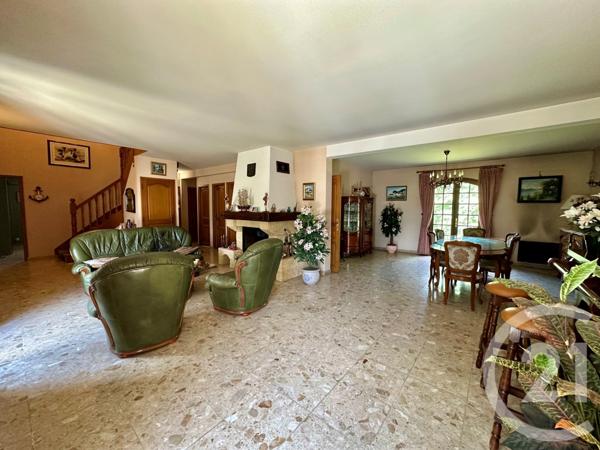 Maison à vendre  9 pièces - 205,55 m2 THORIGNY SUR MARNE - 77