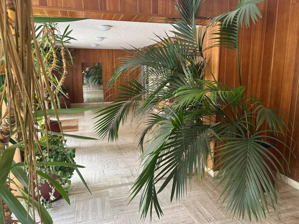 Appartement très lumineux, lumière traversante, rénovation soignée