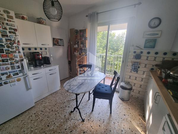 À vendre : Appartement spacieux de 5 pièces à Martigues, quartier Jonquières