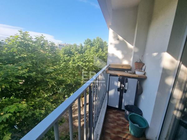 À vendre : Appartement spacieux de 5 pièces à Martigues, quartier Jonquières