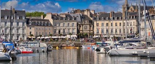 Achat - Maison Vannes 56000 7 pièces 257 m 2
