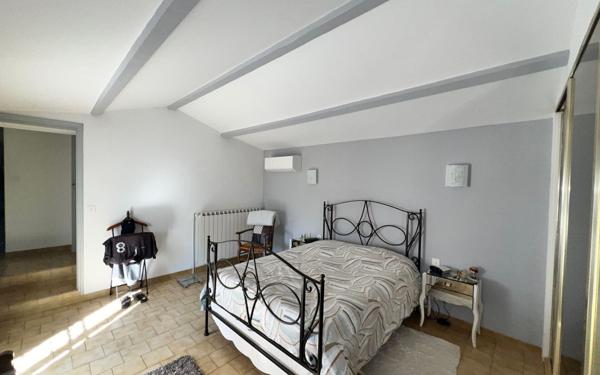 Maison à vendre    4 pièces •  Carpentras