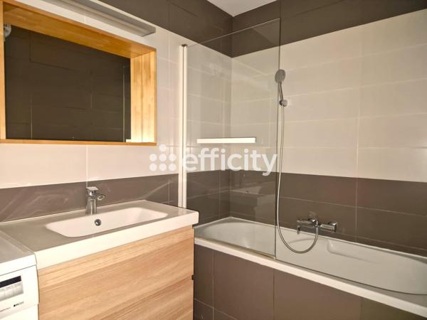 Appartement 3 pièces - 56 m² Exclusivité efficity