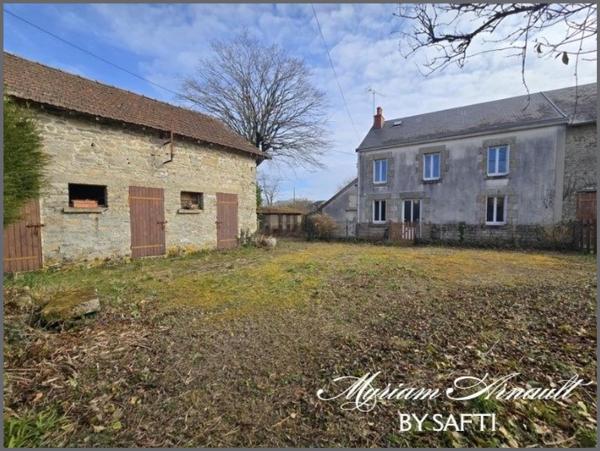 Ancien corps de ferme avec dépendances sur terrain de 2817 m².