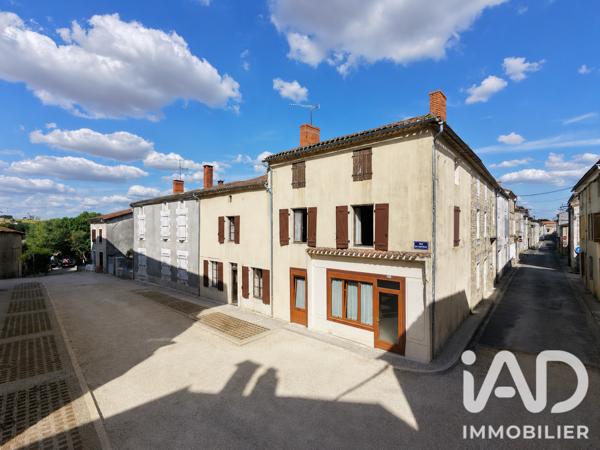 Maison à vendre 5 pièces 126 m² Mansle-les-Fontaines