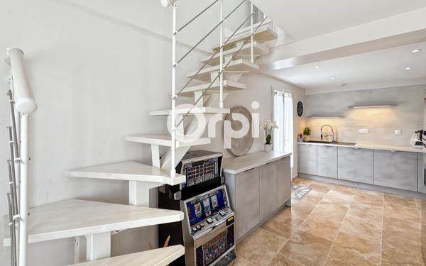 Maison à vendre    4 pièces •  Cavalaire-sur-Mer