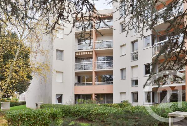 Appartement F4 à vendre  4 pièces - 91 m2 MONTGERON - 91