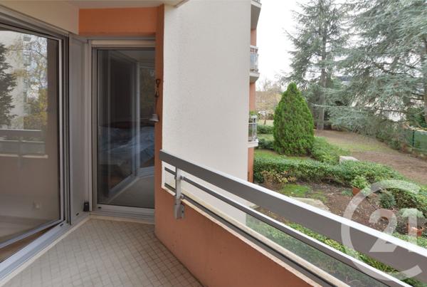 Appartement F4 à vendre  4 pièces - 91 m2 MONTGERON - 91