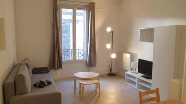 Vente / Studio à Corbeil-Essonnes (91100)