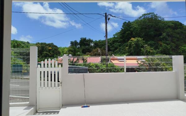 Appartement à louer    1 pièce • 49 m2 Le Marin