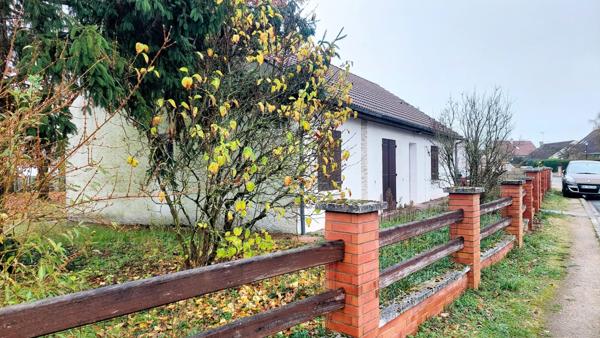 À vendre - Maison individuelle, 4 pièces située à La Ferté-Saint-Aubin (45240)