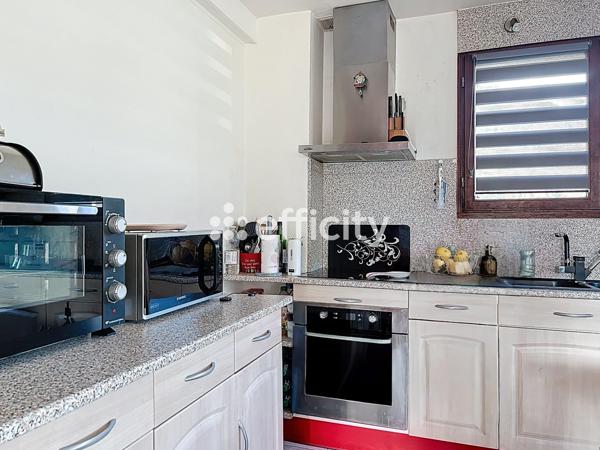 Appartement 3 pièces - 75 m² Exclusivité efficity