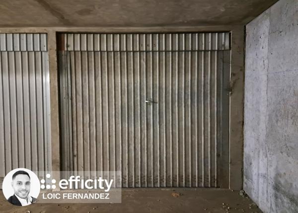 Parking
        
        - 14 m² 12 500 € *