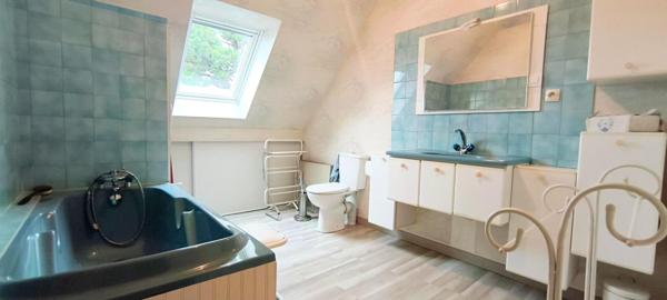 Exclusivité !! Côtes d'Armor 22590 Pordic. 4 chambres dont une au RDC avec Sde... terrain clos sans vis à vis