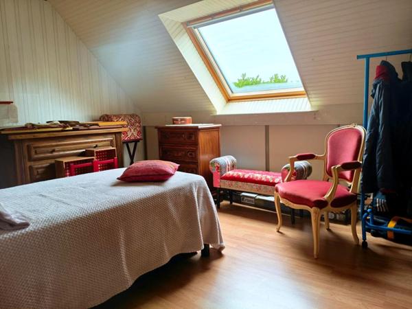 Exclusivité !! Côtes d'Armor 22590 Pordic. 4 chambres dont une au RDC avec Sde... terrain clos sans vis à vis