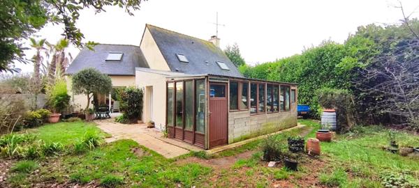 Exclusivité !! Côtes d'Armor 22590 Pordic. 4 chambres dont une au RDC avec Sde... terrain clos sans vis à vis