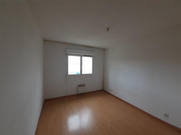 Saint Paul les Dax , Appartement, 2 pièces, 46 m², 120 000 € - Réf : 3872-106403