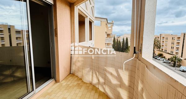 À vendre Studio 24.4 m² - Hyères 83400